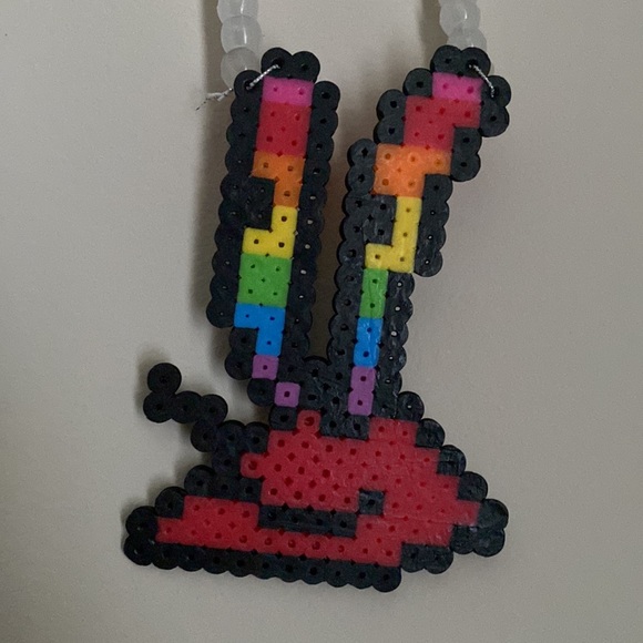 “Are you feeling it Mr Krabs” Mr Krabs Kandi Rave Necklace UV Sun Reactive - Picture 2 of 3